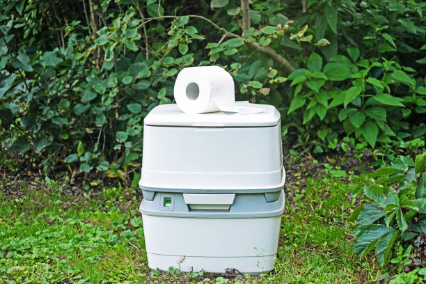Best Portable toilet rental cost  in Dearborn, MI